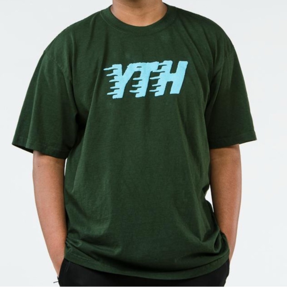 Elevation Youth Men's Green T-Shirt and Blue - Like New